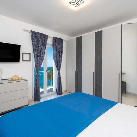 Vila Yourhome - Solantis Massa Lubrense